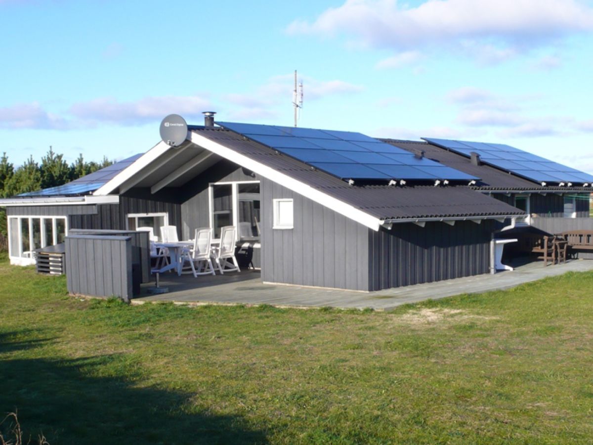 Ferienhaus Mit Pool Und Sauna In Ruhiger Lage Vorupor Herr Anders Mikkelsen