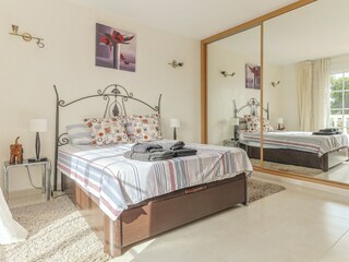 Villa La Mairena Features 39