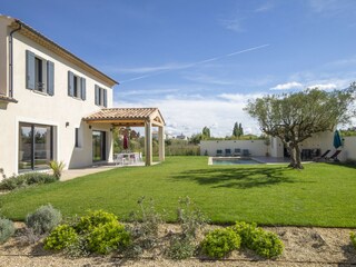 Villa Maillane Ambiente 24