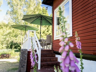 Terrasse mit Aufgang von außen und innen möglich