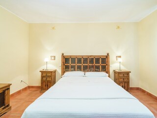 Holiday park Herrera de Alcántara Features 28