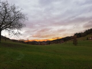 Sonnenuntergang Blick vom Hof