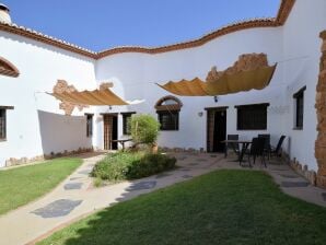 Holiday park Vintage-Höhlenwohnung in Guadix mit Swimmingpool - Benalúa - image1