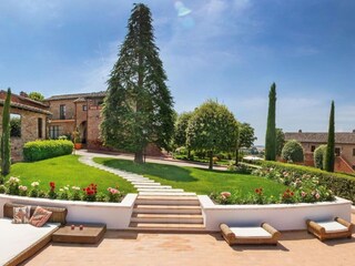 Vakantiepark Petrignano del Lago Buitenaudio-opname 21
