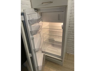 Kühlschrank mit Tiefkühlfach