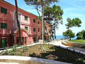 Vakantiepark Apartement Punta in Veli Lošinj met zwembad - Veli Losinj - image1