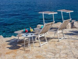 Apartamento en Veli Losinj junto al mar