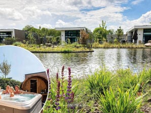 Chalet de luxe avec spa et sauna, dans un parc de vacances près de Cromvoirt - Cromvoirt - image1