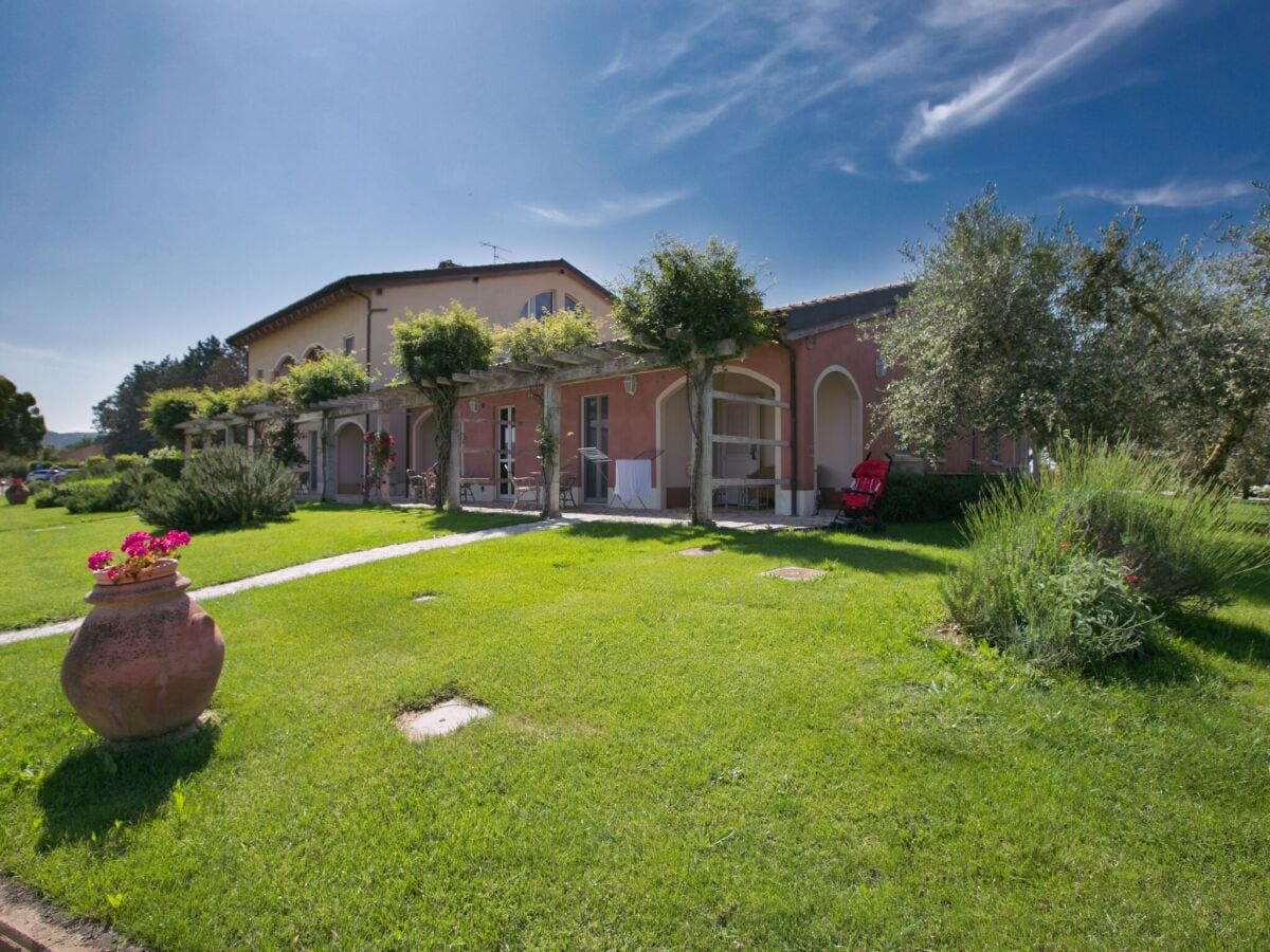 Holiday park Montepescali Outdoor Recording 1