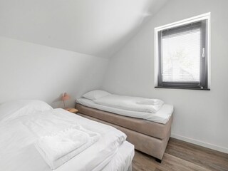 Holiday park Egmond aan den Hoef Features 24