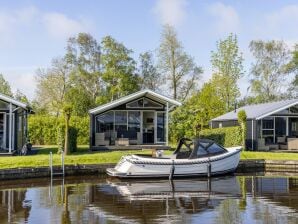 Vakantiepark Moderne watercottage met combimagnetron in Sneekermeergebied - Terkaple - image1