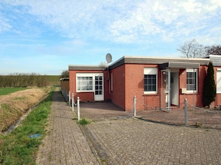 Bungalow Dornumersiel Außenaufnahme 2