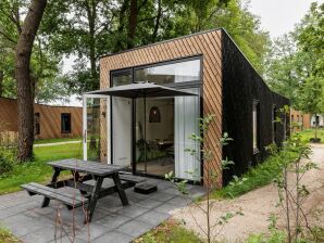 Moderne Lodge mit Sauna in einem Ferienpark in grüner Umgebung - Reek - image1