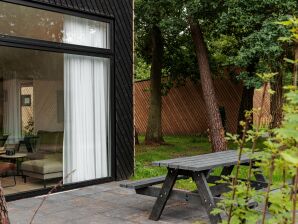 Joli lodge avec sauna, dans un parc de vacances dans un environnement verdoyant - Puanteur - image1