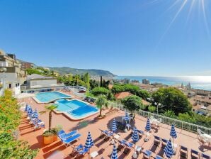 Holiday park Holiday flat in pretty residence with communal pool in Pietra Ligure - Pietra Ligure - image1