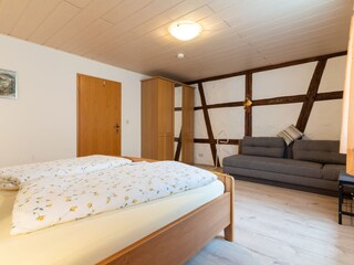 Schlafzimmer1