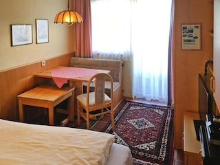 Apartment Dienten Ausstattung 11