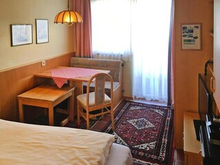 Apartment Dienten Ausstattung 21