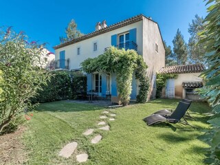 Parc de vacances Le Muy Enregistrement extérieur 1