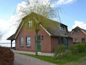 Stijlvolle rietgedekte villa met 2 badkamers op vakantiepark nabij Giethoorn - Wanneperveen - image1
