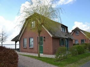 Stijlvolle rietgedekte villa met 2 badkamers op vakantiepark nabij Giethoorn - Wanneperveen - image1