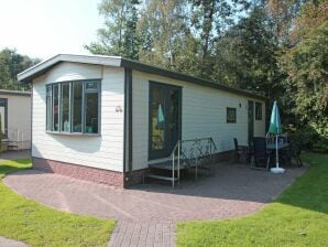 Vakantiepark Chalet met vaatwasser, 21 km. Van Leeuwarden - Sumar - image1