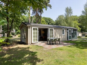 Parc de vacances Joli chalet avec lave-vaisselle, dans un parc sans voiture - Vlierden - image1