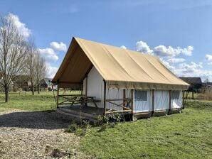 Parc de vacances Belle tente lodge avec véranda, à 2 km d'Ijhorst - IJhorst - image1