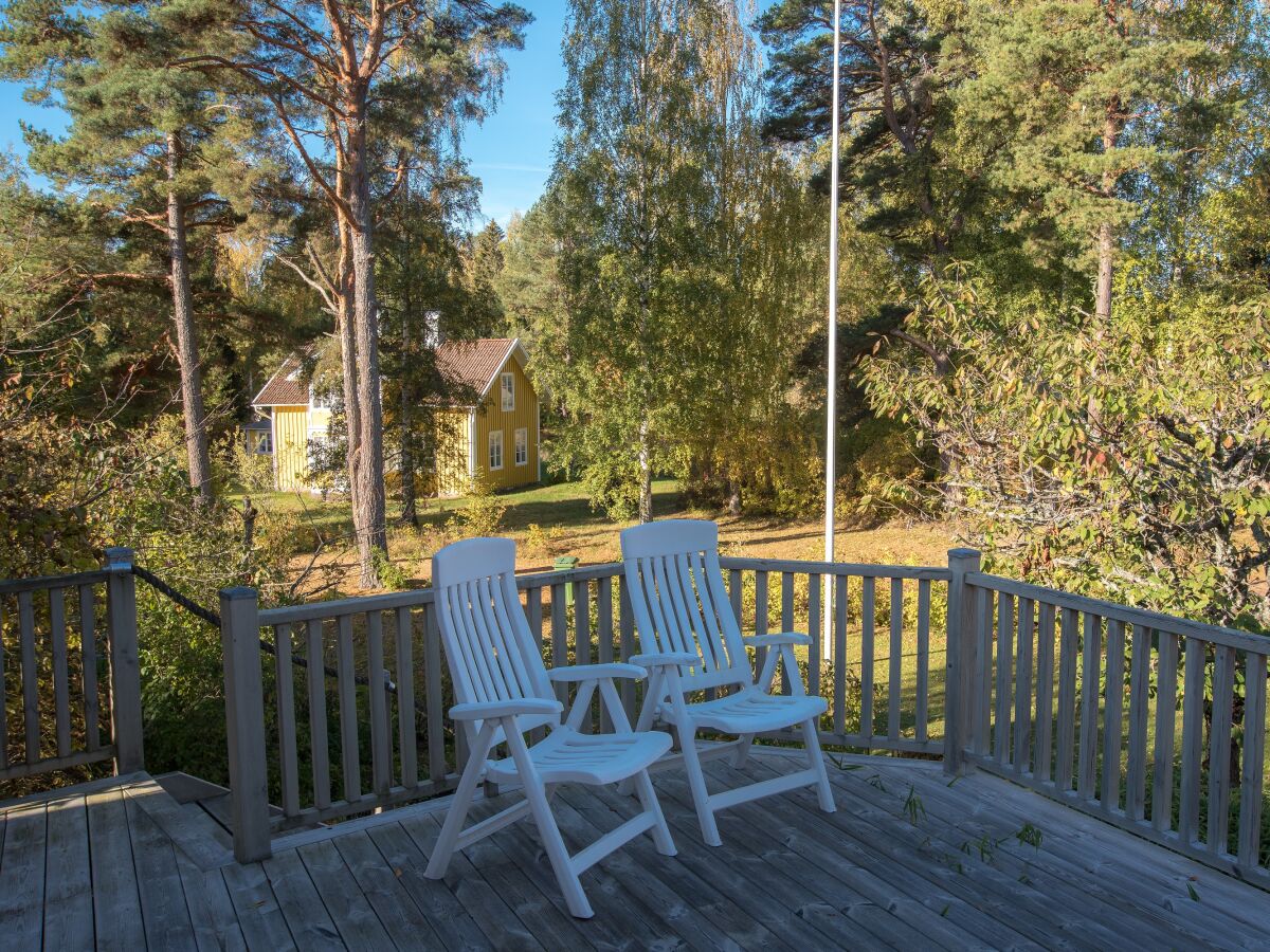 Terrasse des Nebengebäudes