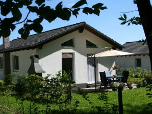 Holiday park Tidy holiday home with dishwasher, in a green area - Gerolstein - image1