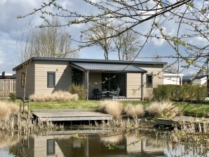 Holiday park Luxurious chalet, 15 km from Alkmaar - Oost-Graftdijk - image1