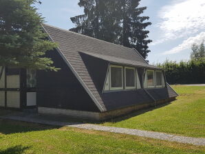 Ferienpark Freistehender Bungalow mit Mikrowelle, umgeben von Natur - Gerolstein - image1