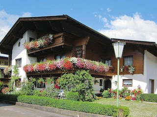 Apartment Uderns Outdoor Recording 7
