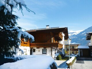 Apartment Uderns Außenaufnahme 9