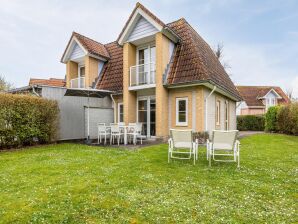 Vakantiepark Gerestylde villa met sauna,  op 1km van het strand - Kamperland - image1