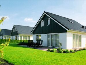 Holiday park Detached villa with washing machine, around a lake area - Gasselternijveen - image1