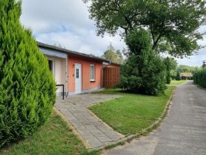 Bungalow Reihenhaus im Natur- und Ferienpark am Groß Labenzer See, Klein Labenz - Blankenberg - image1