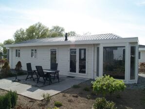 Holiday park Well-kept chalet near the Biesbosch - Dordrecht - image1