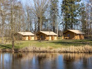 Holiday park Schönes Safarizelt mit Küche an einem Erholungssee - Gasselternijveen - image1