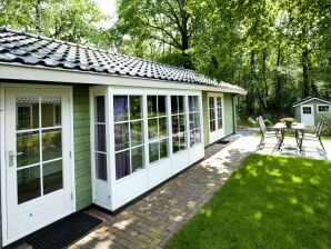 Ferienpark Holzchalet mit Kastenbett, in der Nähe eines Naturschutzgebietes - Baarlo - image1