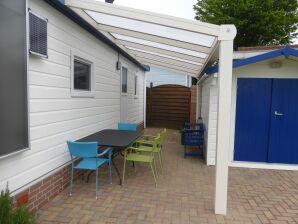 Holiday park Nice chalet in Lathum with terrace - Lathum - image1