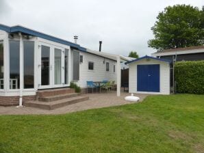 Holiday park Nice chalet in Lathum with terrace - Lathum - image1