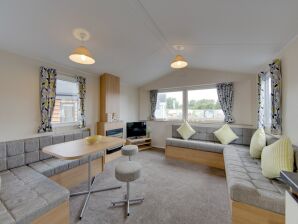 Vakantiepark Chalet met WiFi nr Hunebedcentrum - Borger - image1