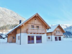 Holiday park Luxuriöses Chalet in Obertraun mit Pool - Hallstatt - image1