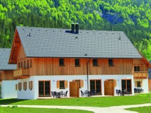 Ferienpark Luxuriöses Chalet in Obertraun mit Pool - Hallstatt - image1