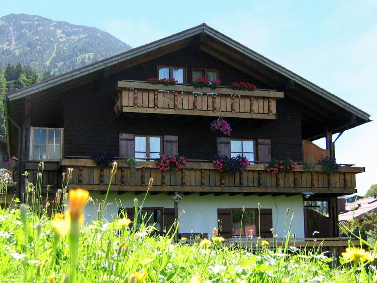 Ferienwohnung Am Rossbichlbach Oberstdorf Firma Haus Und Heim