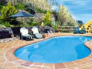 Parc de vacances Appartement à Moya avec piscine commune - La terreur - image1