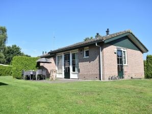 Vakantiepark Bungalow met tuin bij de Veluwe - Voorthuizen - image1