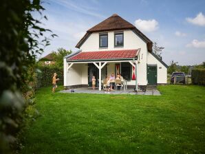 Holiday park Luxuriöse kinderfreundliche Villa mit Sauna in Limburg - Roggel - image1