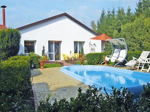 Vakantiepark Vakantiehuis met zomerzwembad + sauna, jacuzzi